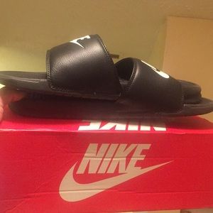 Nike slides